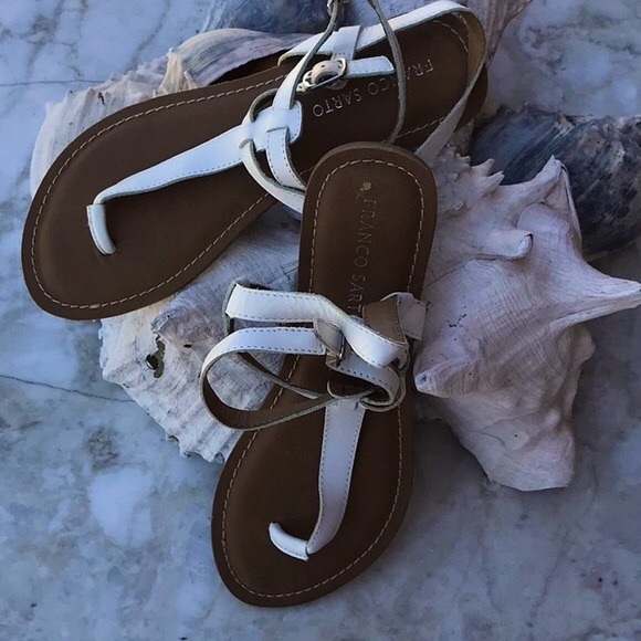 NWOB Franco Sarto White Leather Thong Sandals with Ankle Straps Size 7 1/2 Med - Picture 2 of 14